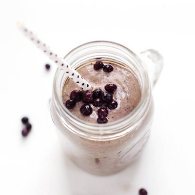 A picture of Honey and Wild Blueberry Smoothie